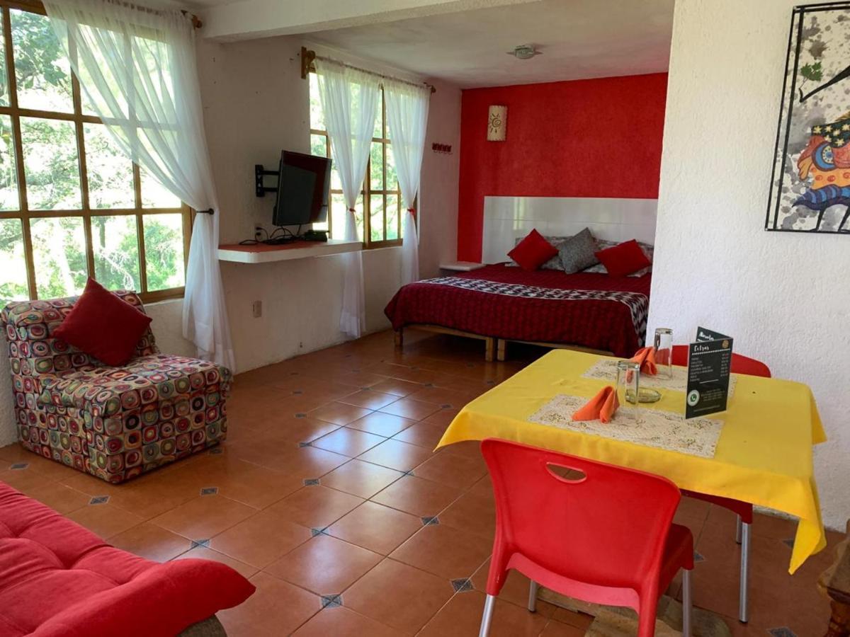 Hotel El Mirador Y Jardin 特拉亚卡潘 外观 照片