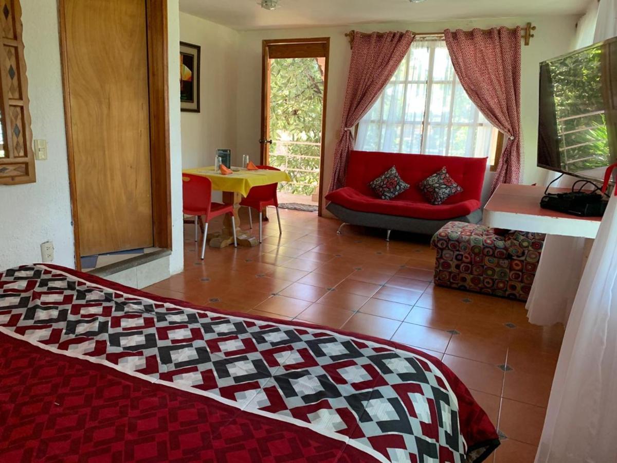 Hotel El Mirador Y Jardin 特拉亚卡潘 外观 照片