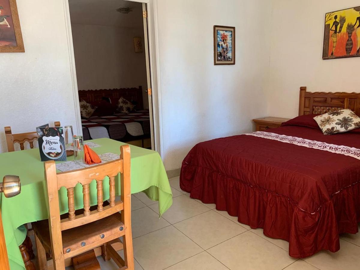 Hotel El Mirador Y Jardin 特拉亚卡潘 外观 照片