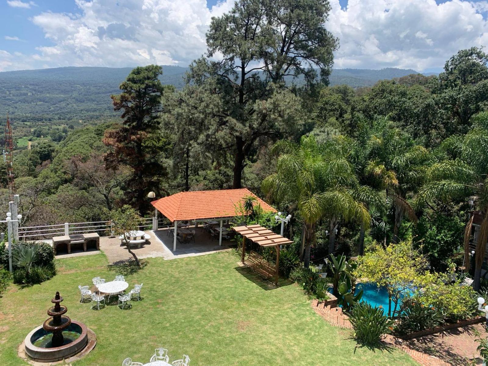 Hotel El Mirador Y Jardin 特拉亚卡潘 外观 照片